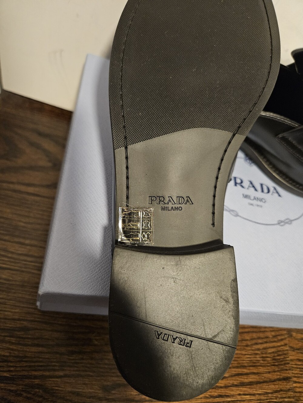 $1,200 Prada Brushed Leather Bi-color Triangle Logo Loafer Mule EU 39 US 9 BNIB - Picture 7 of 9